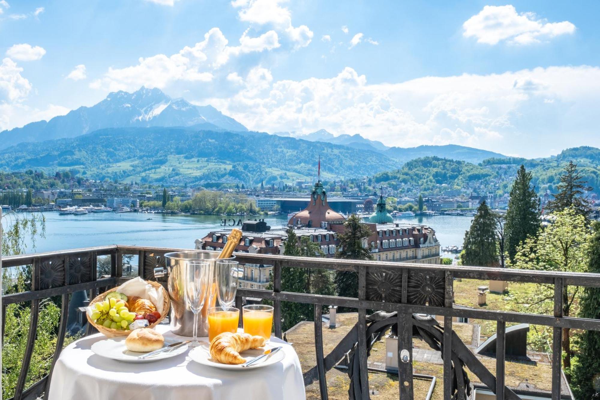 Hotel Royal Luzern Buitenkant foto